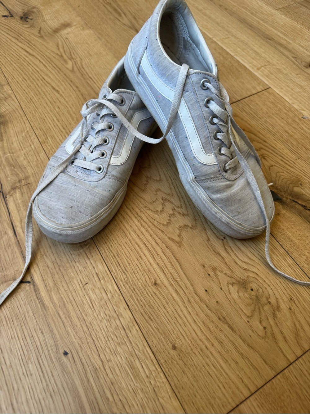Women’s gray vans